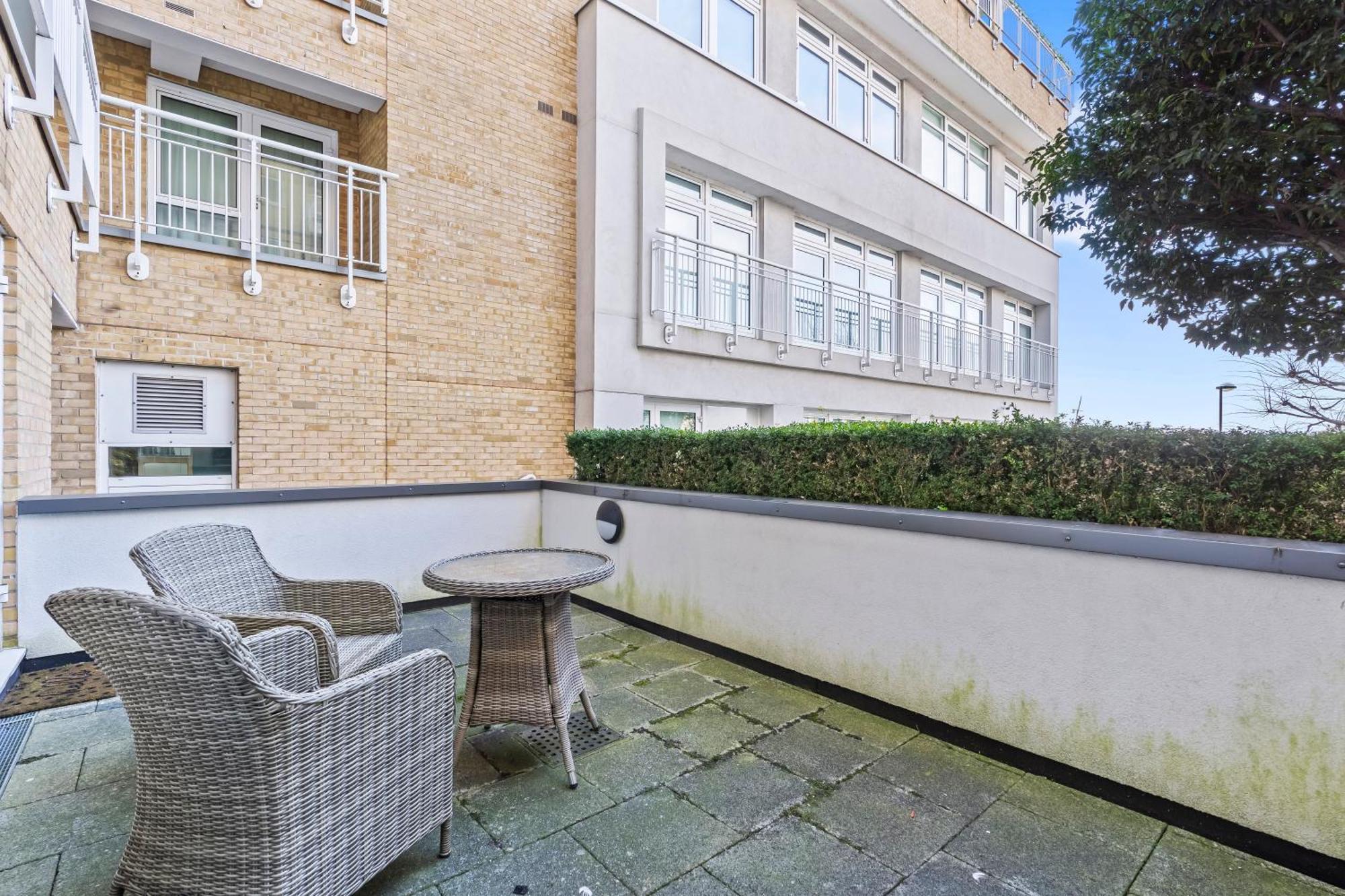 Monopoly Suite- Luxurious- High Tech And Spacious In Battersea Apartment